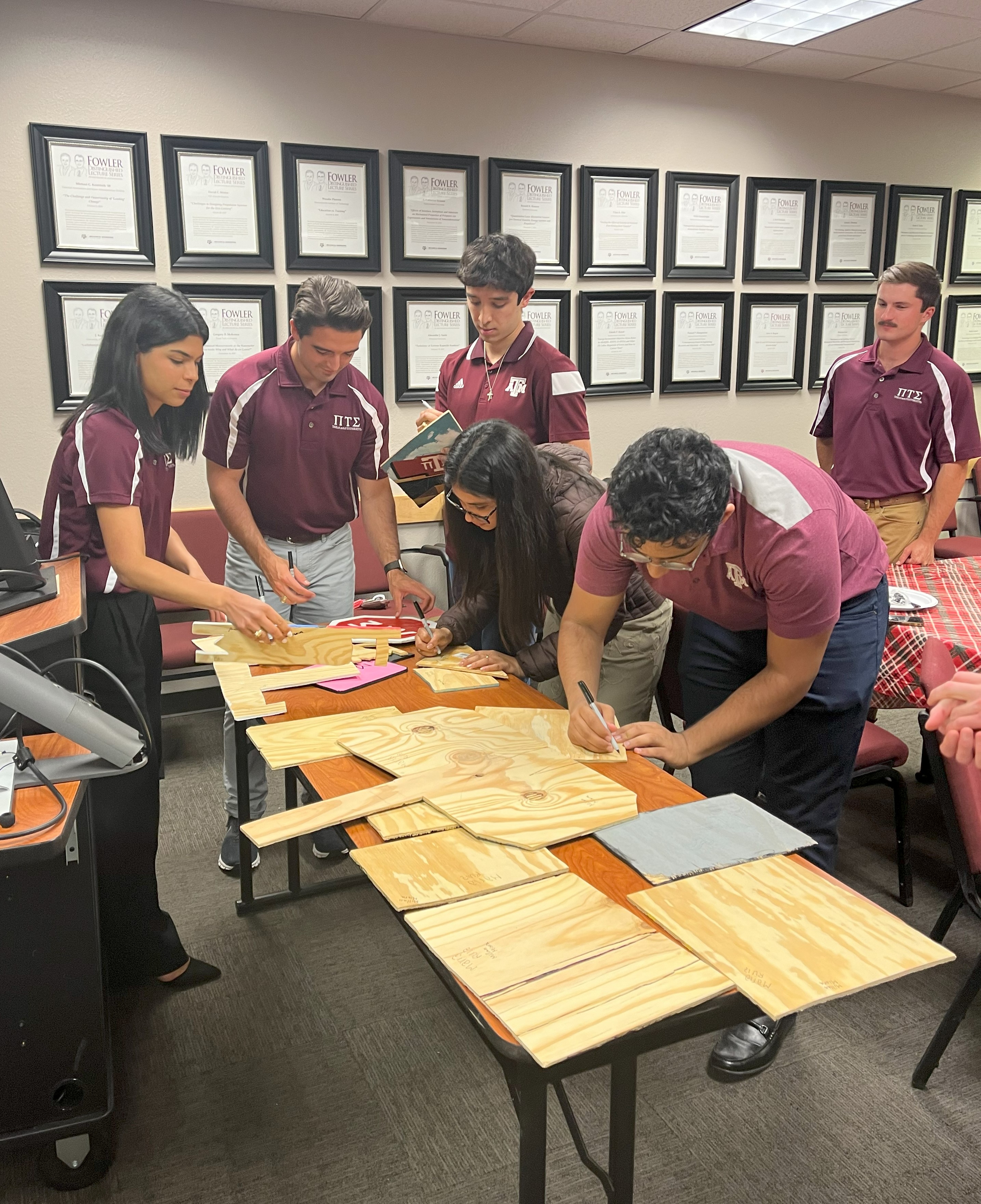 Pledge board signing